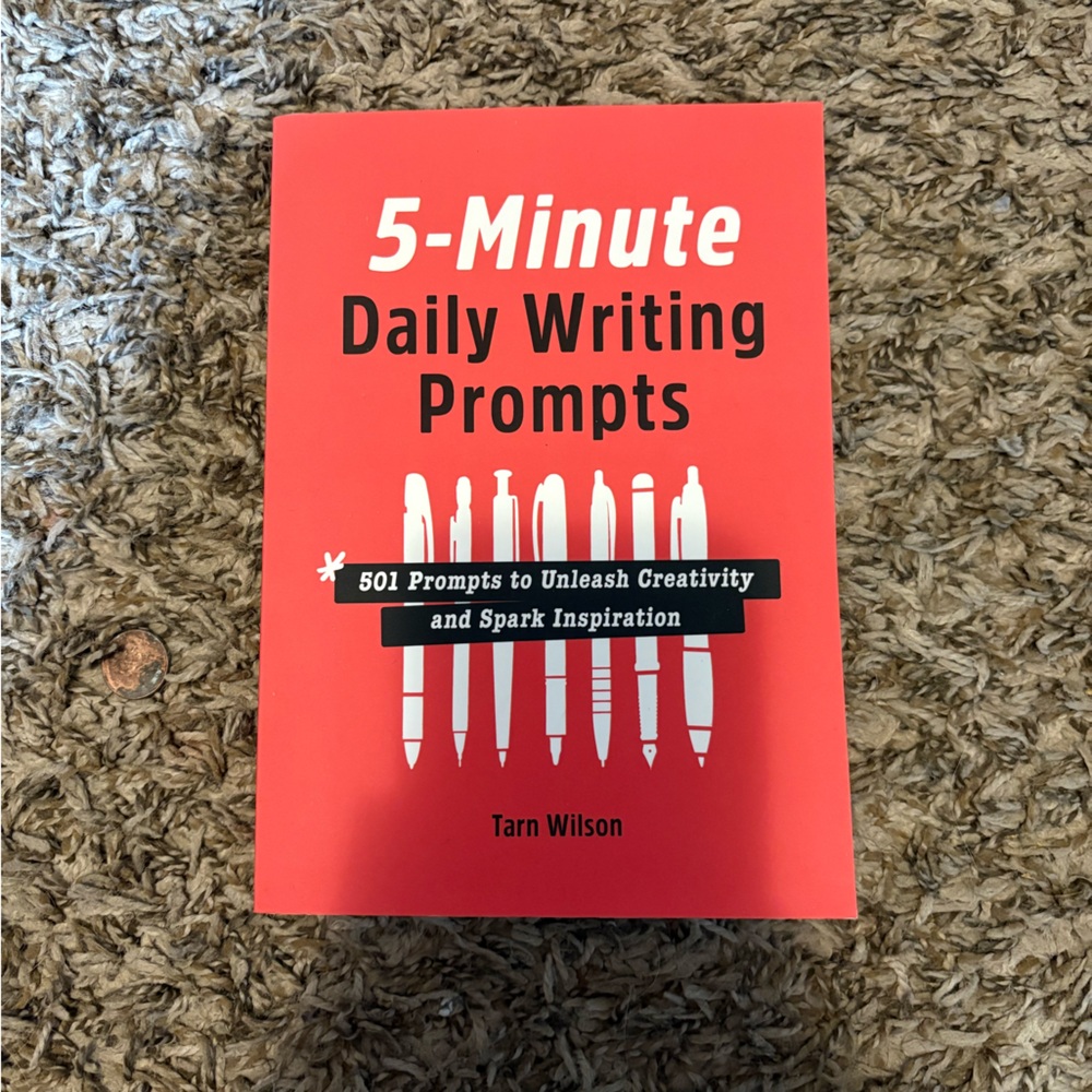 5-Minute Daily Writing Prompts Book